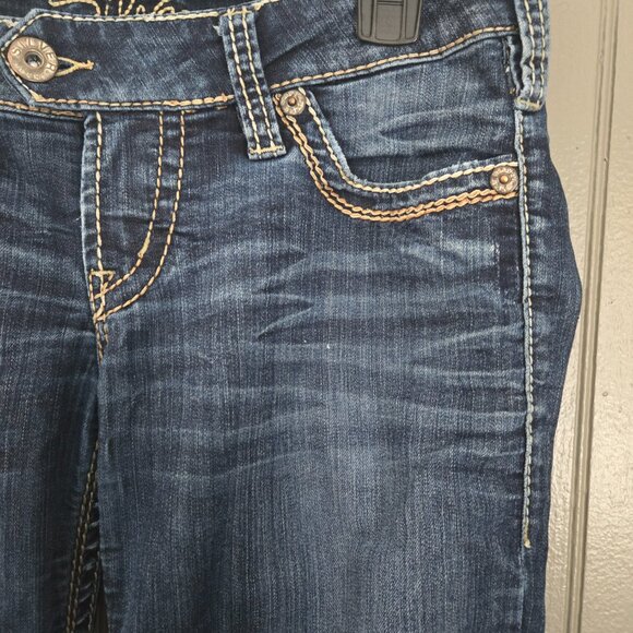 Silver Tuesday Bootcut Women's Distressed Blue Jeans Size 27x33 - Picture 5 of 16